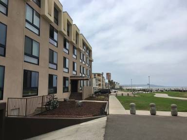 Main picture of 4667 Ocean Blvd