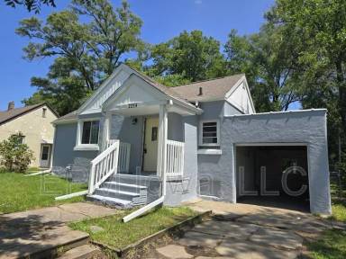 Main picture of 2214 Idaho St