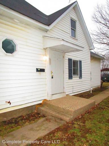 Main picture of 602 S Washington St