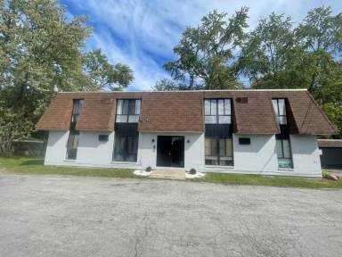Main picture of 294 Colonial Drive - 4