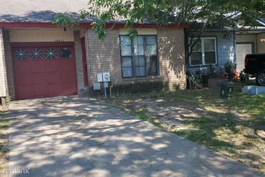 Main picture of 14111 S Hickory Pl