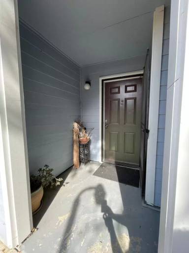 Main picture of 2745 Winding Ln