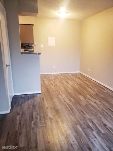 Main picture of Country Place Apartments