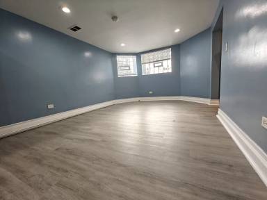 Main picture of 4300 W Wilcox St