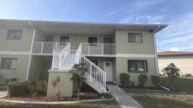 Main picture of Lakeshore Condominiums
