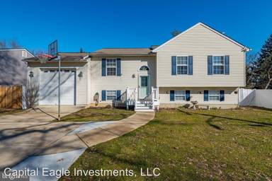 Main picture of 105 Southfield Rd