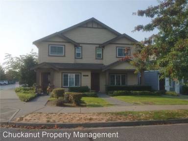 Main picture of 347 Tremont Ave