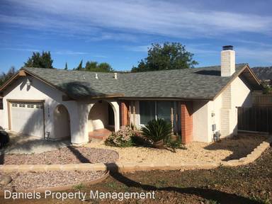 Main picture of 1314 Knob Hill Rd
