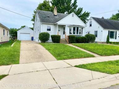 Main picture of 138 Lawrence St NE