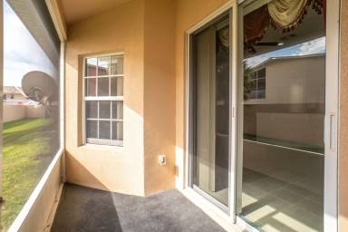 Main picture of 1251 Etruscan Way