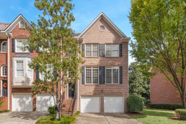 Main picture of 1240 Dunwoody Cv