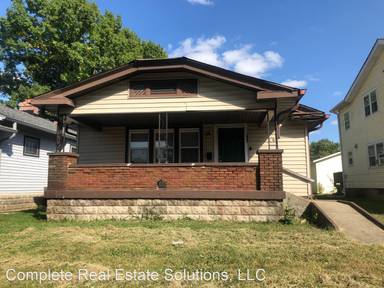 Main picture of 829 N Bradley Ave