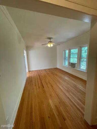 Main picture of 1703 W Catalpa Ave