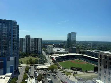 Main picture of 500 West Trade