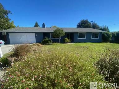 Main picture of 12 Maeve Ct