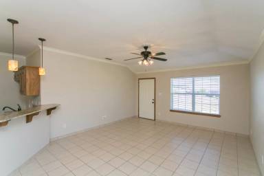 Main picture of 16100 Rolling Meadows Dr