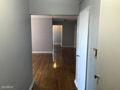 Main picture of 425 Mount Prospect Ave
