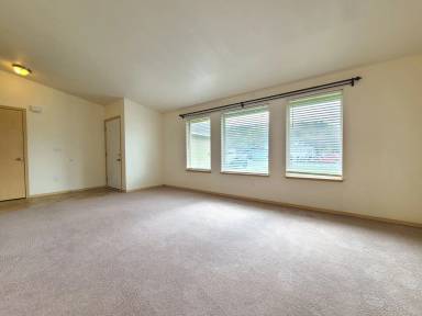 Main picture of 115 Charles St