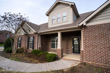 Main picture of 2040 Belshire Way