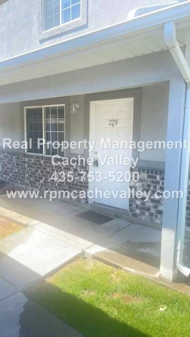 Main picture of 229 W 1458 S