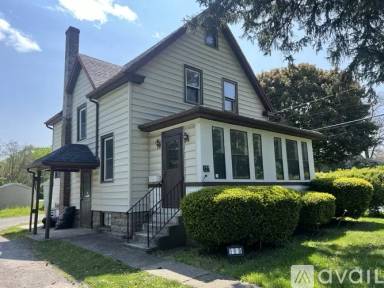 Main picture of 109 Cole Ave