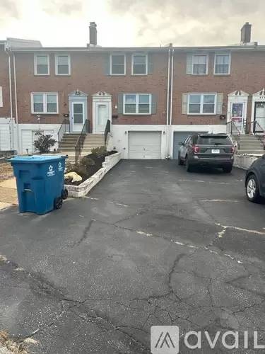 Main picture of 523 Balsam Ter