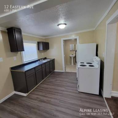 Main picture of 12 Eastern Ave