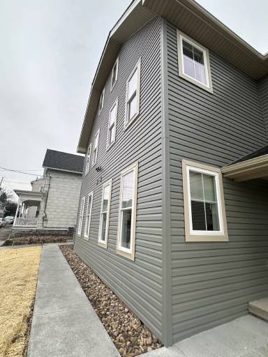 Main picture of 118 Pine St