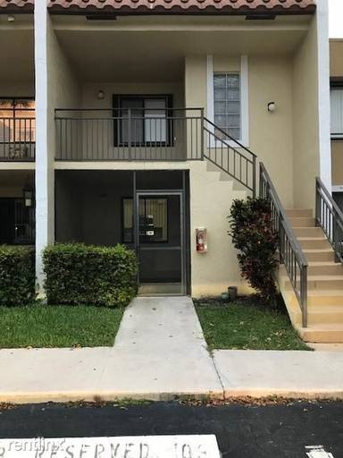 Main picture of 434 Lakeview Dr