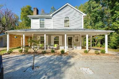 Main picture of 8733 Mornington Dr