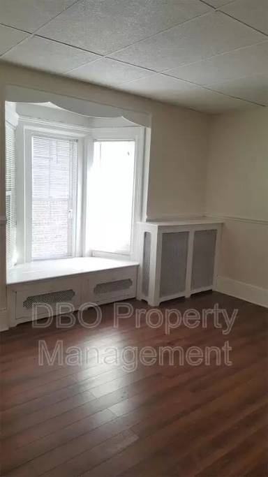 Main picture of 771 Madison Ave