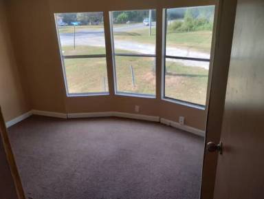 Main picture of 164 SE Camelot Loop