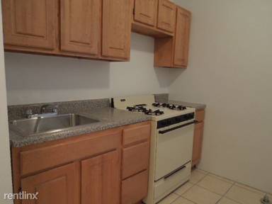 Main picture of 537 Clinton Ave