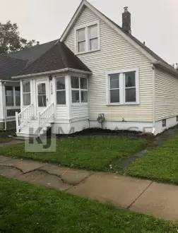 Main picture of 1734 Lindbergh St