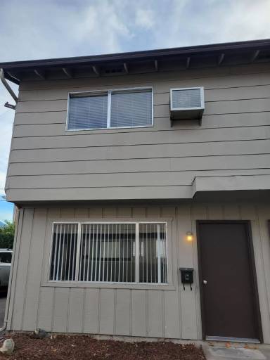 Main picture of 1112 SW 5th St