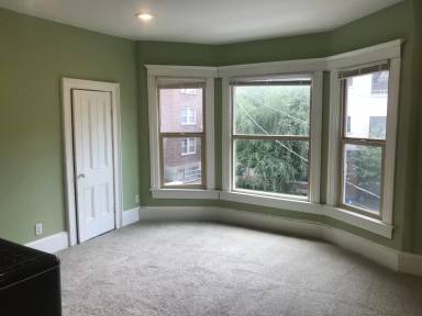 Main picture of 1016 E Harrison St
