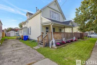 Main picture of 28 Savona St