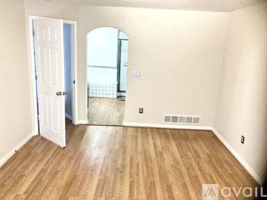 Main picture of 12450 E Iliff Pl