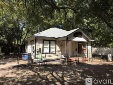 Main picture of 9008 East Dr