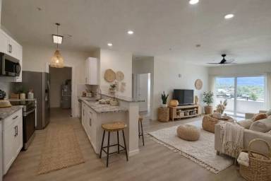 Main picture of 2211 Rio Grande Blvd NW