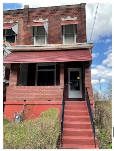 Main picture of 2915 Bedford Ave