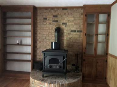 Main picture of 304 Cottonwood Ln