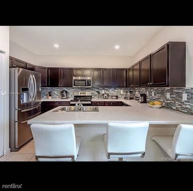 Main picture of 9315 W 32nd Ln