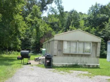 Main picture of 780 Power St