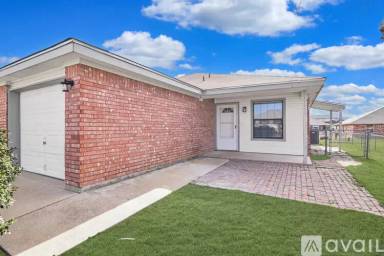 Main picture of 2804 Lucille Dr