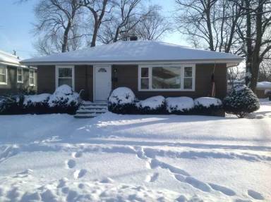 Main picture of 3617 Monroe St