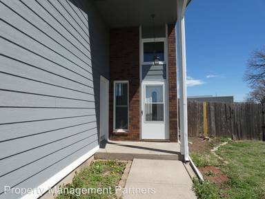 Main picture of 1718 S Beech Ct