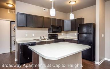 Main picture of Broadway Apartments at Capitol Heights