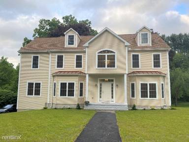 Main picture of 7 Wyman Rd