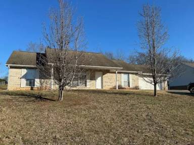 Main picture of 203 Rolling Ridge Ln S